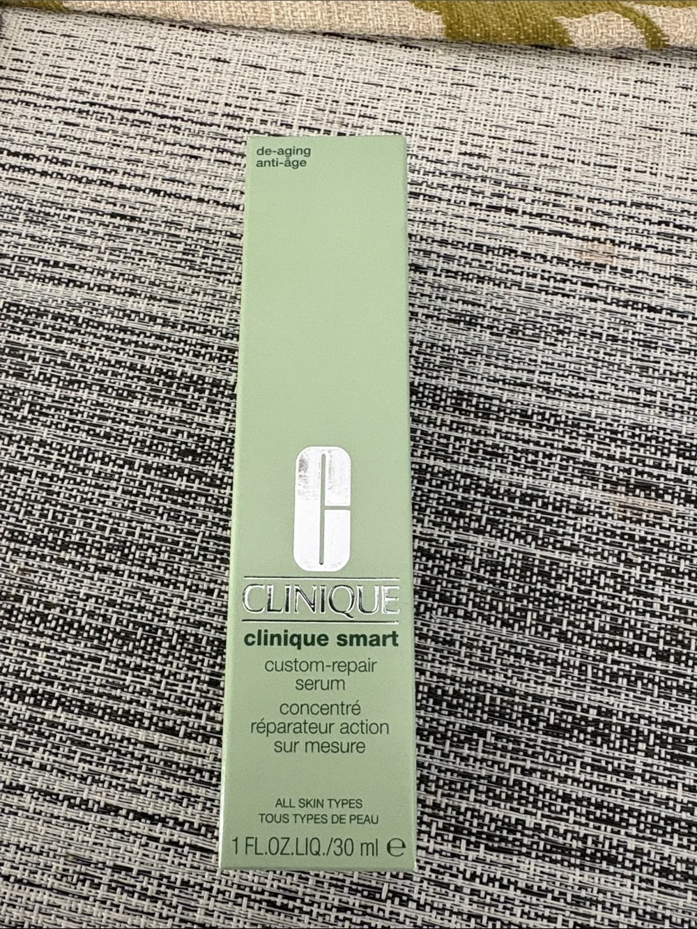 New Rare Clinique Smart Custom-Repair Serum 1 oz